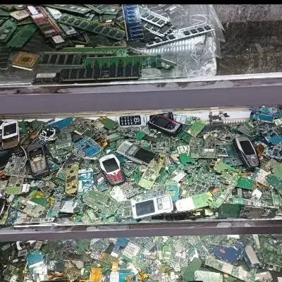 خرید و فروش برد موبایل گوشی همراه|موبایل|قزوین, |دیوار