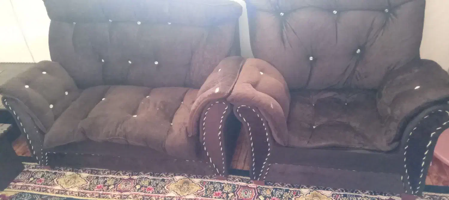 مبل دست دوم سالم وتمیز|مبلمان خانگی و میز عسلی|نیر (یزد), |دیوار