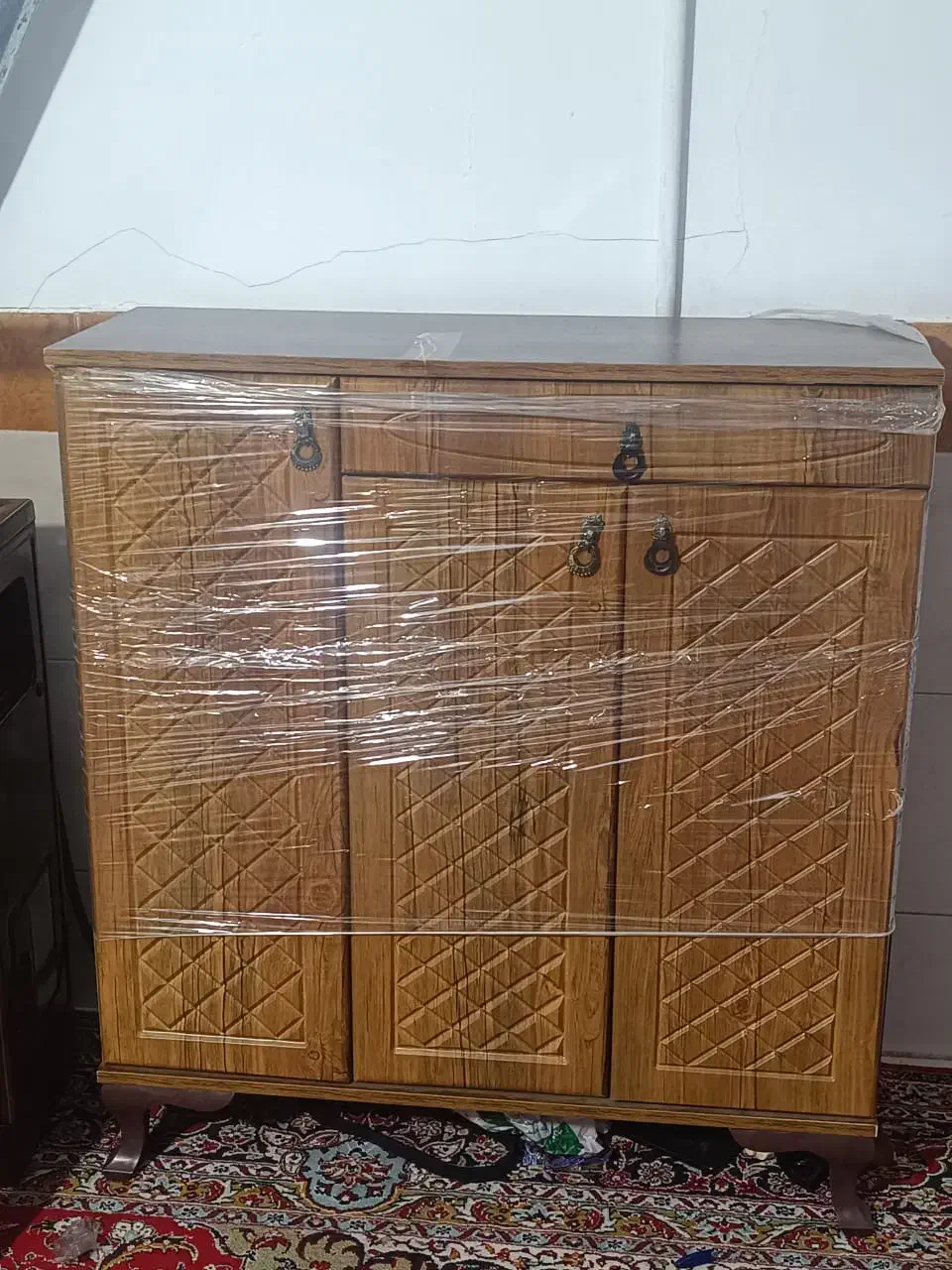 جاکفشی درحدنو|جاکفشی، کمد، دراور|نظرآباد, صالح آباد|دیوار