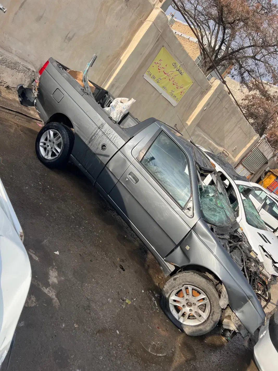 تصادفی اریسان مشاوره در خصوص اتومبیل|خودرو سواری و وانت|قم, چهل درخت‎|دیوار