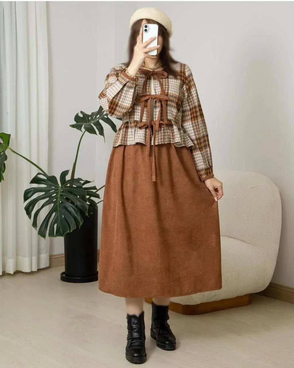 کت و دامن ثنا|لباس|مشهد, شهید هاشمی نژاد|دیوار