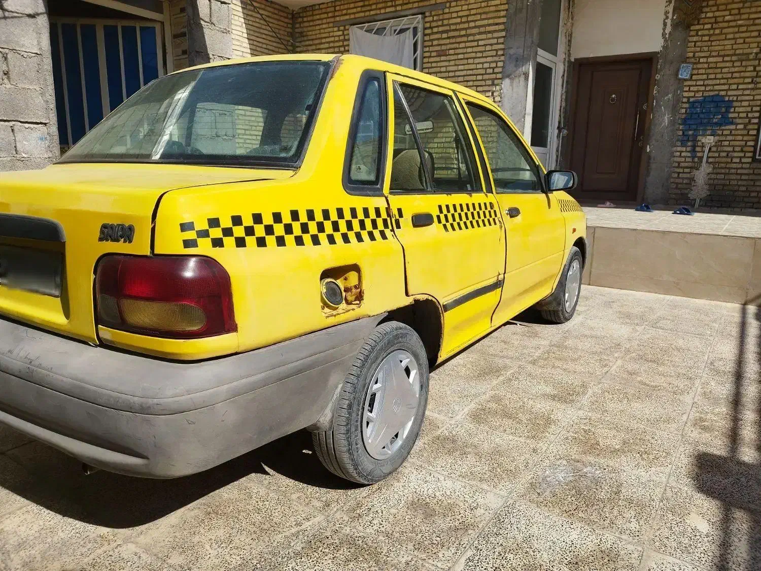 پراید زرد تاکسی داخل شهری|خودرو سواری و وانت|دهلران, |دیوار