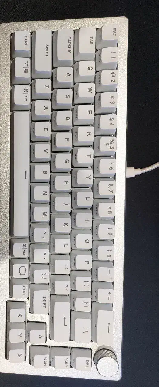 کیبورد cooler master CK721 سفید|قطعات و لوازم جانبی رایانه|تهران, علم و صنعت|دیوار