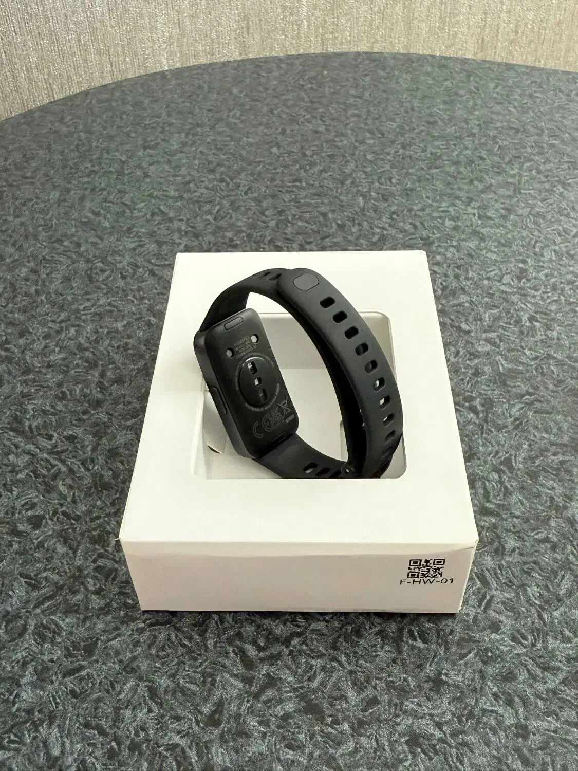 ساعت هوشمند هواوی بند ۱۰|لوازم جانبی موبایل و تبلت|فردیس, قریشی|دیوار