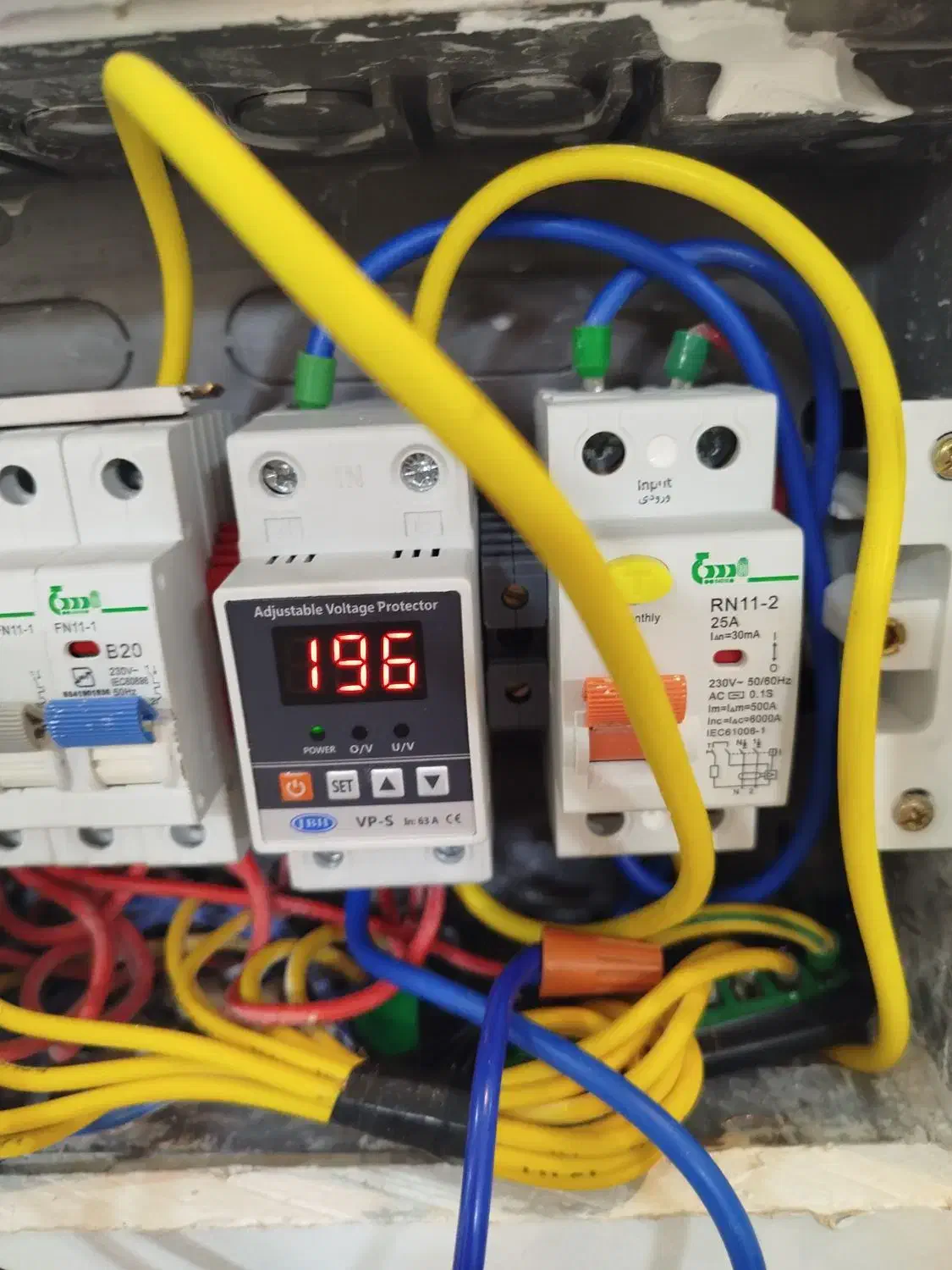 پیمانکاری پروژه برق ساختمان برقکاری ساختمان|خدمات پیشه و مهارت|شهرکرد, |دیوار