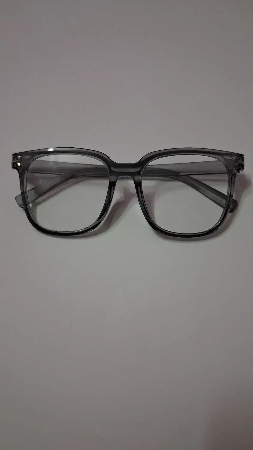 عینک بلوکات و افتابی سلین|بدلیجات|قم, شاه ابراهیم|دیوار