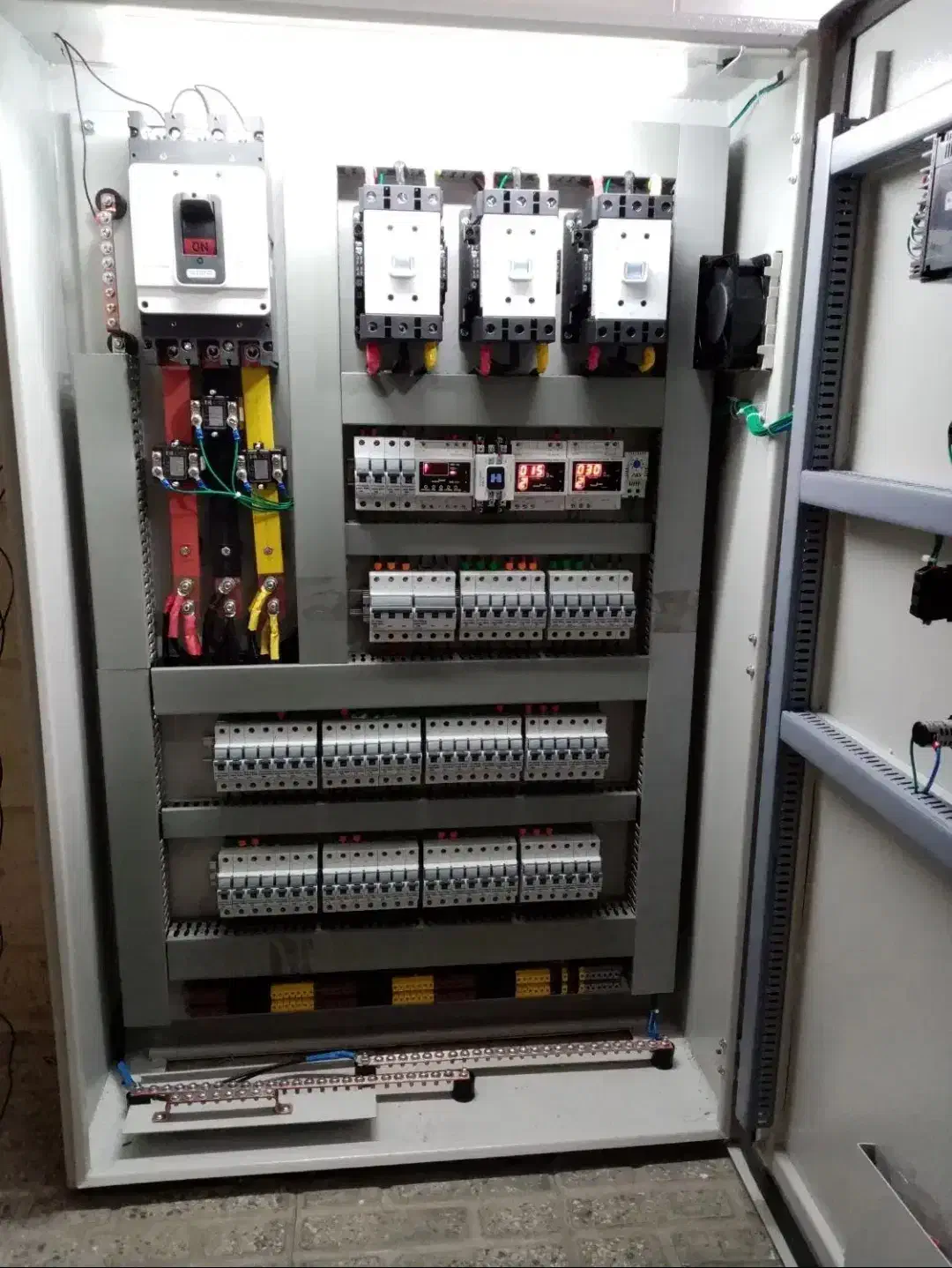 برقکار ساختمانی و صنعتی /لوله کشی آب و فاضلاب وگاز|خدمات پیشه و مهارت|ریگ, |دیوار