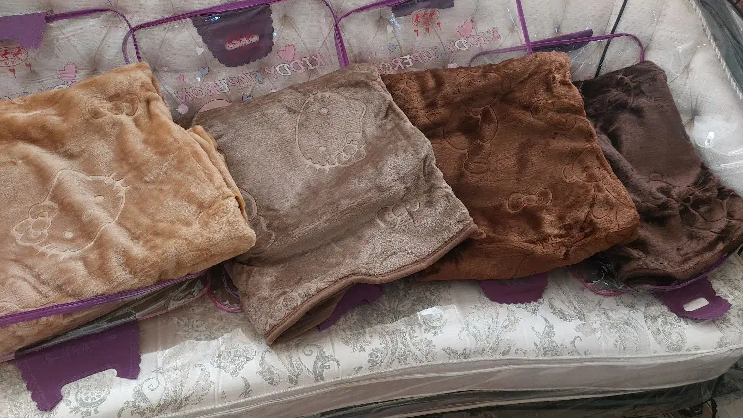 پتو نوجوان در ابعاد ۱۱۰*۱۶۰|رختخواب، بالش، پتو|مشهد, امام خمینی|دیوار