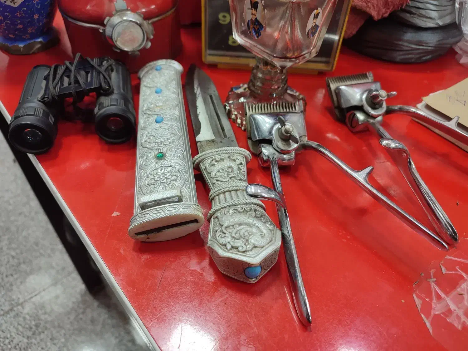 مجموعه کهنه|کلکسیون اشیاء عتیقه|تهران, آجودانیه|دیوار