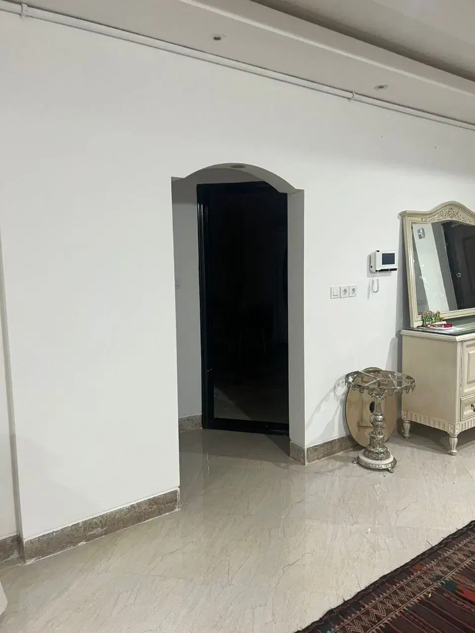 اجاره آپارتمان فول امکانات و شیک. ۲۰۰ متر|اجارهٔ آپارتمان|زابل, |دیوار