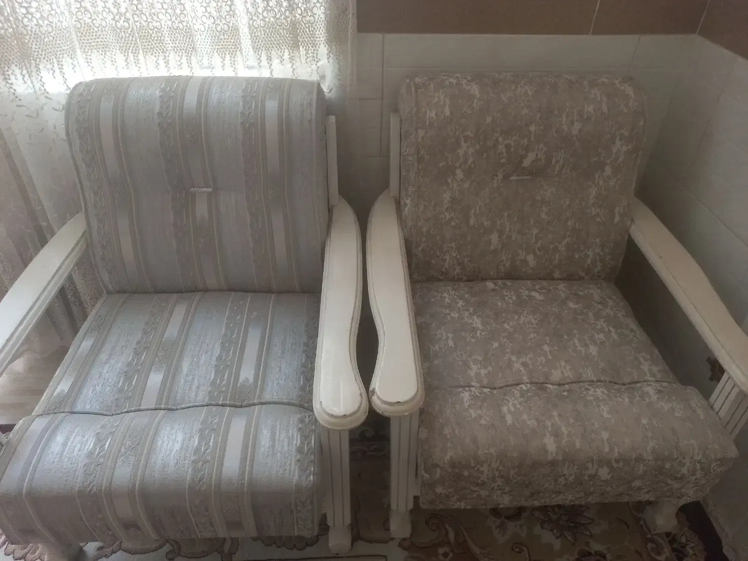 مبل نیم ست|مبلمان خانگی و میز عسلی|یزد, |دیوار