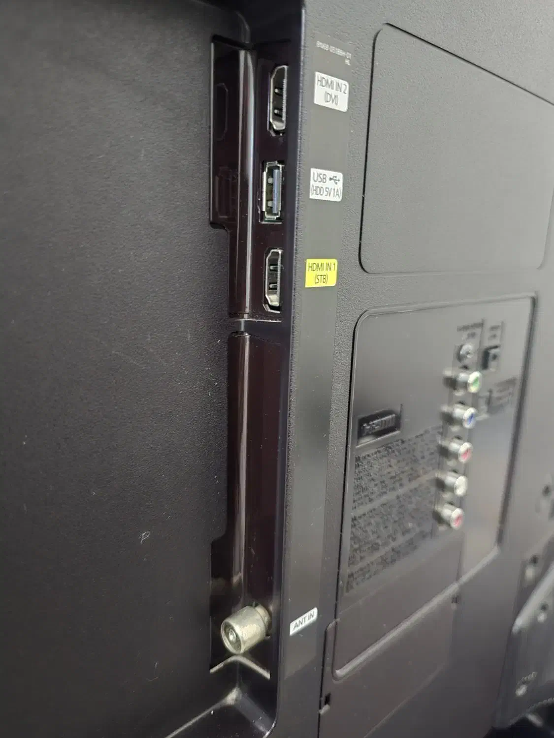 تلویزیون 42سامسونگ سالم|تلویزیون و پروژکتور|قزوین, |دیوار