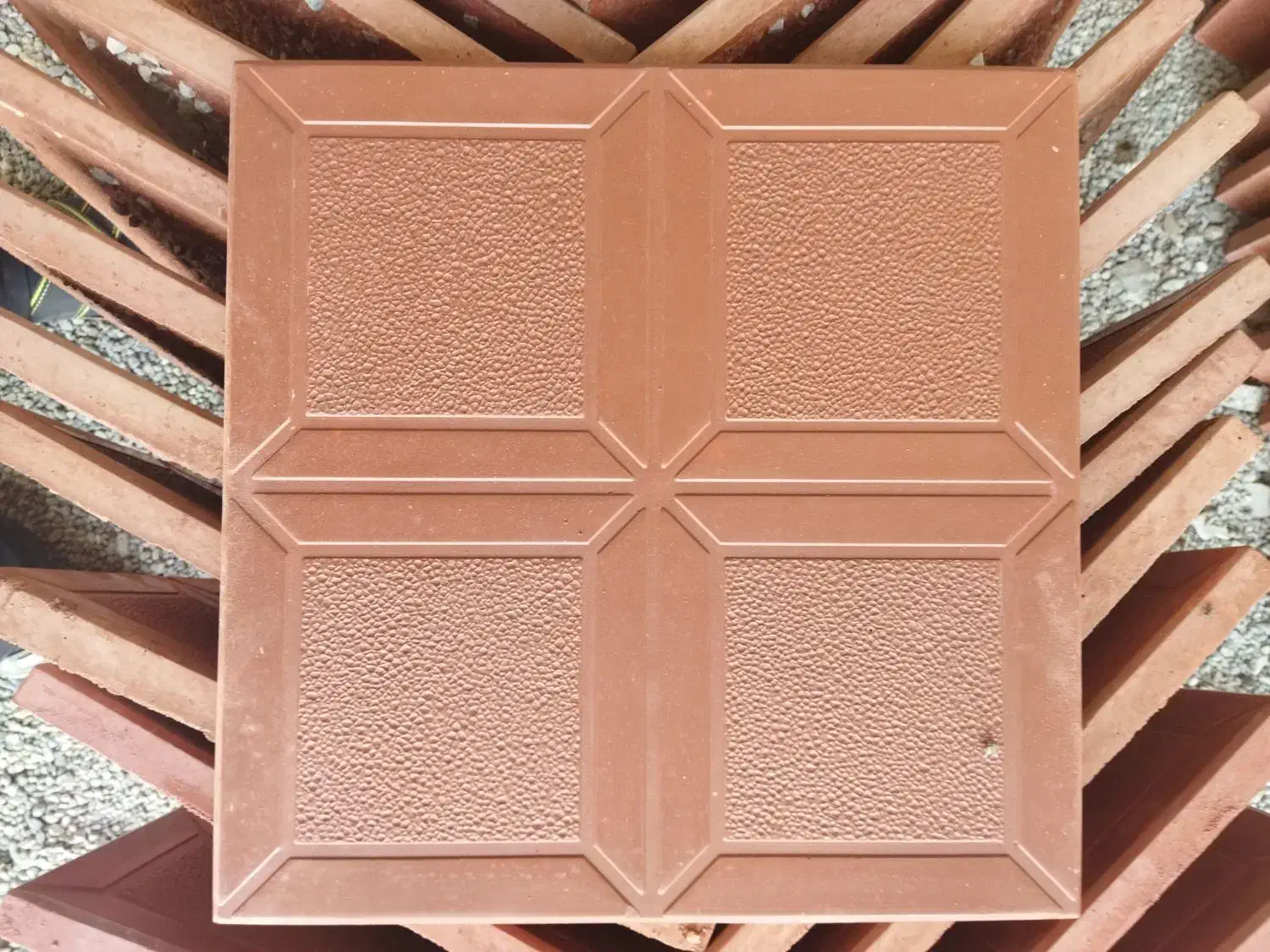 کارگر ساده|استخدام معماری، عمران و ساختمانی|جیرفت, |دیوار