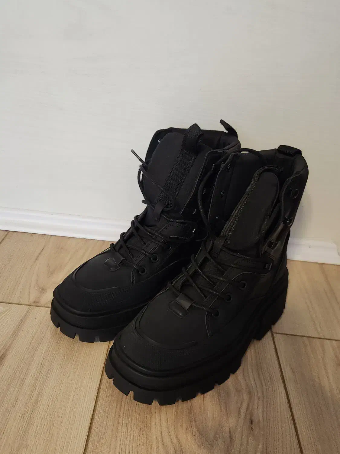 بوت زنانه نو زارا سایز ۳۷|کیف، کفش، کمربند|تهران, شاهین|دیوار