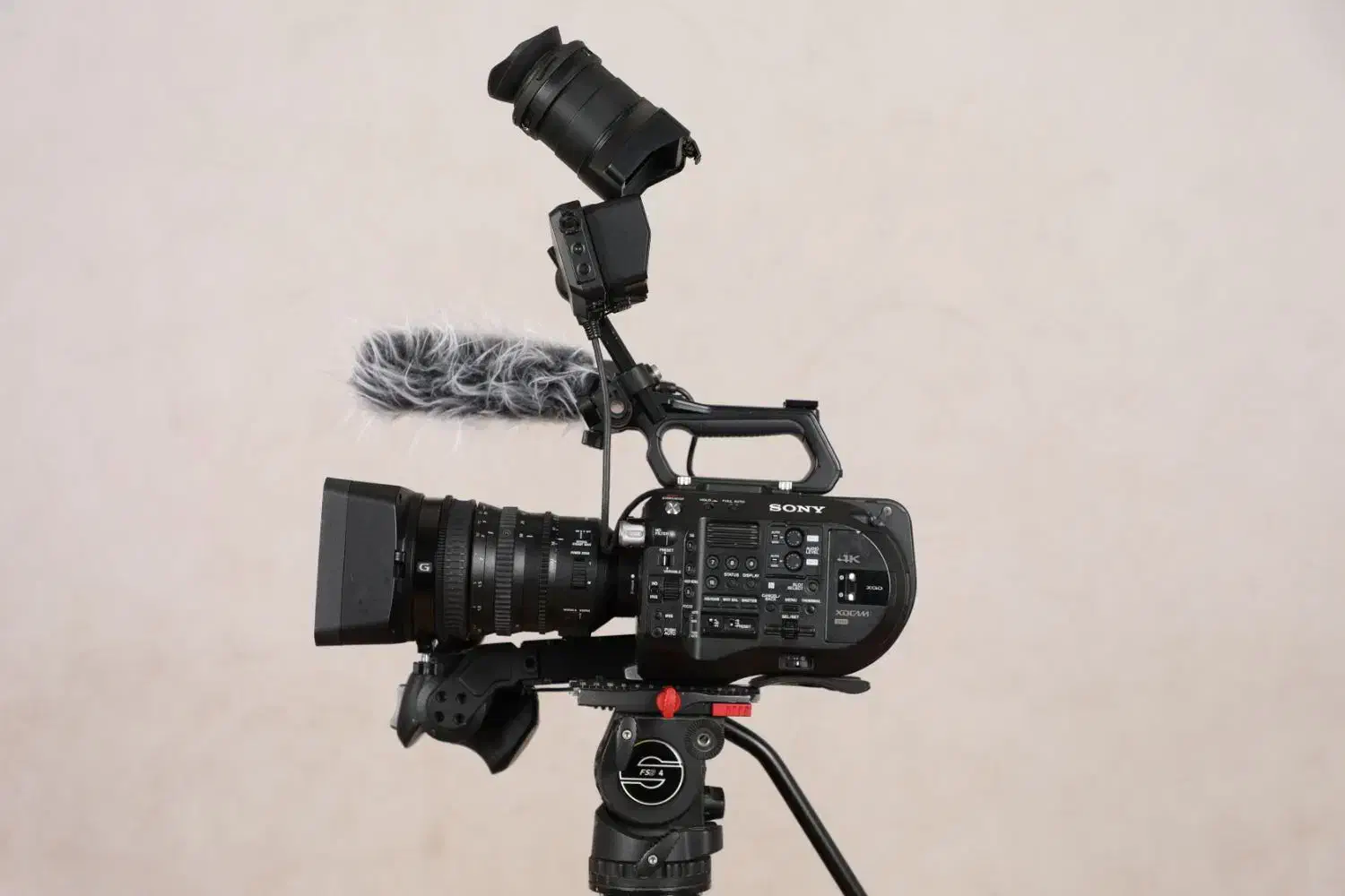 دوربین حرفه ای سینمایی FS7 MARK 2|دوربین عکاسی و فیلم‌برداری|تبریز, |دیوار