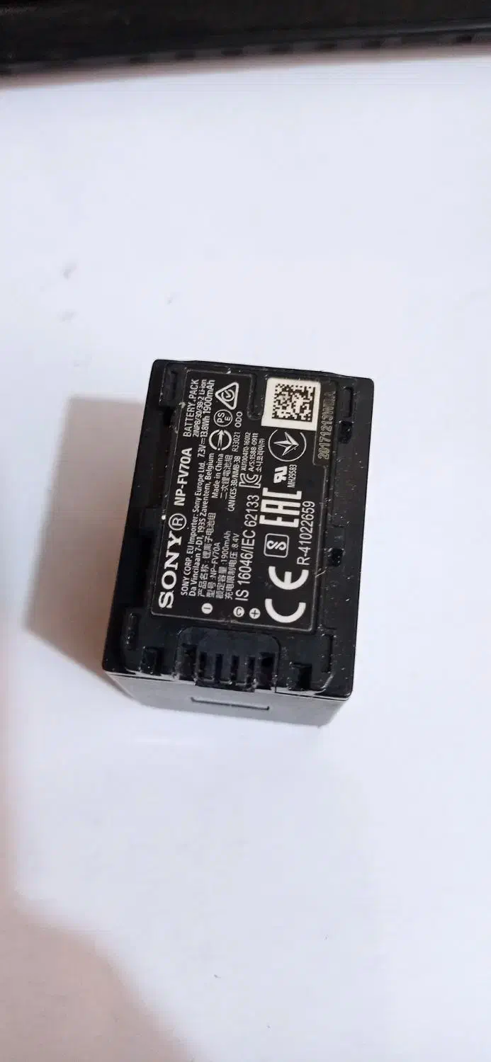 لوازم دوربین باطری ـ  شارژرـ|دوربین عکاسی و فیلم‌برداری|همدان, |دیوار