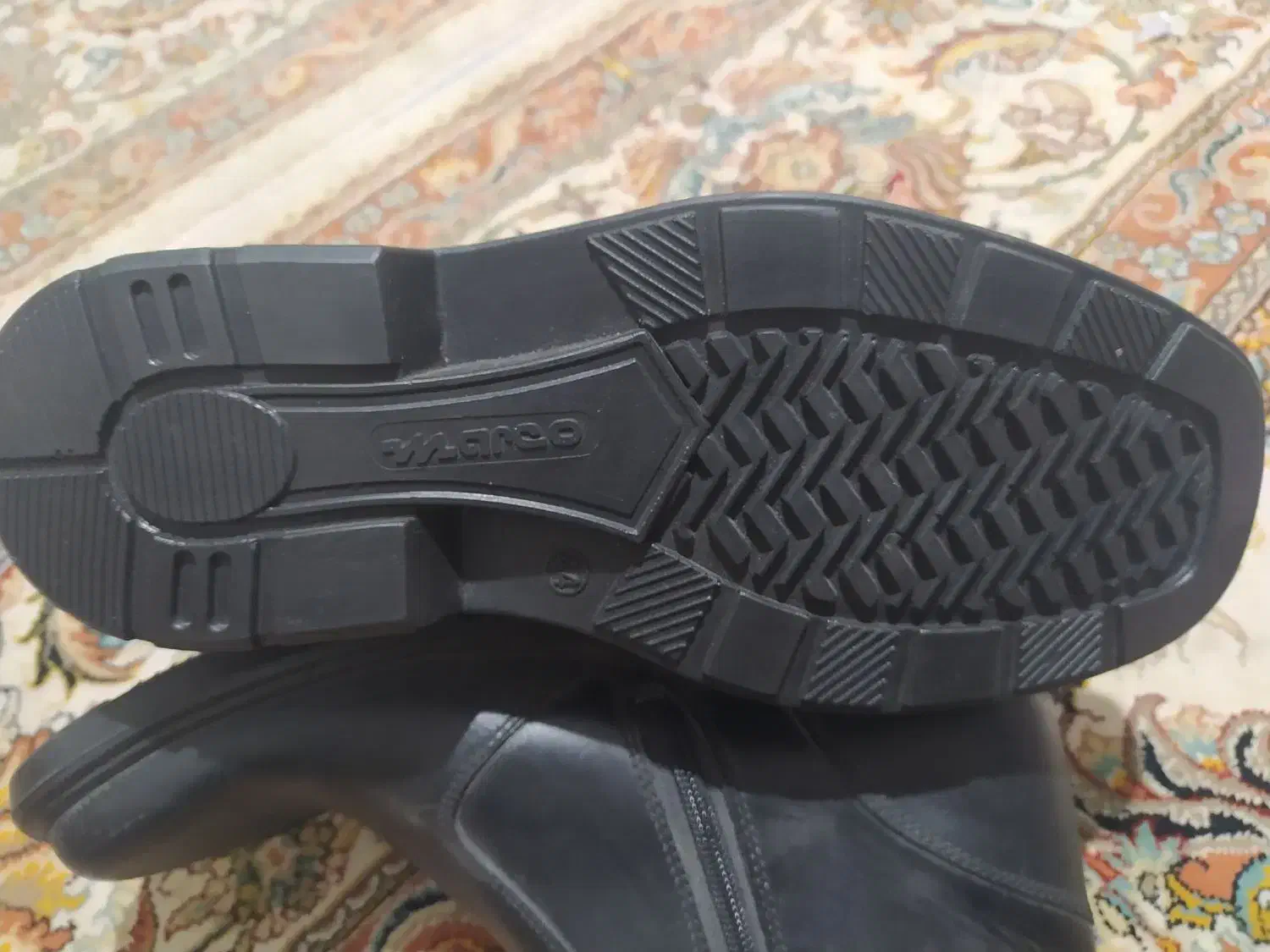 پوتین|کیف، کفش، کمربند|نیشابور, بنیاد شهید|دیوار