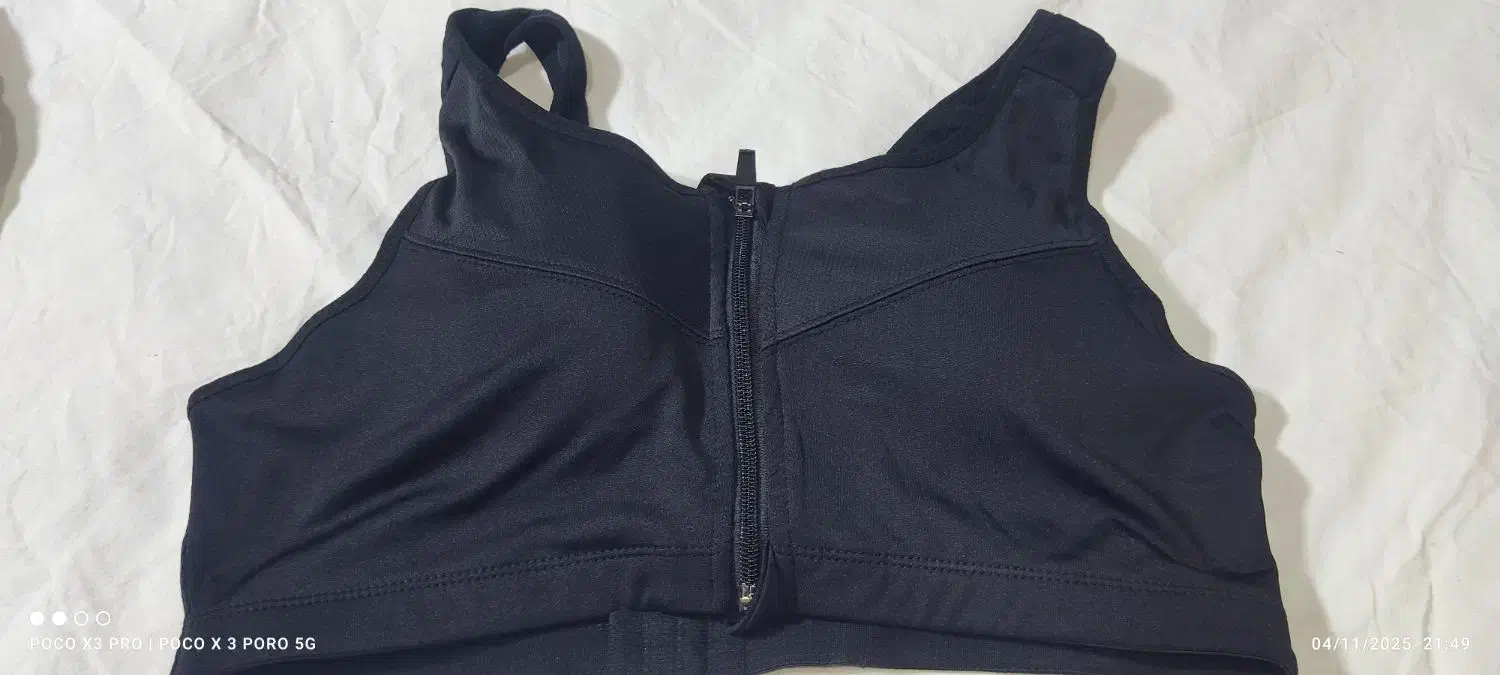 پوشاک ولباس زیر|لباس|کامفیروز, |دیوار