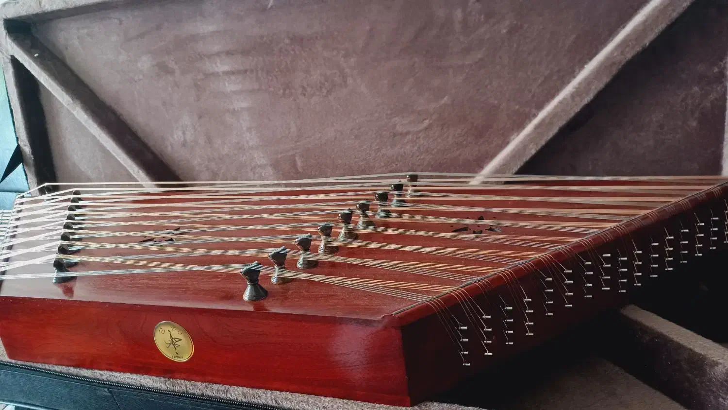 سنتور دومهر ویژه(یاقوت سرخ)|سازهای سنتی|بروجرد, |دیوار