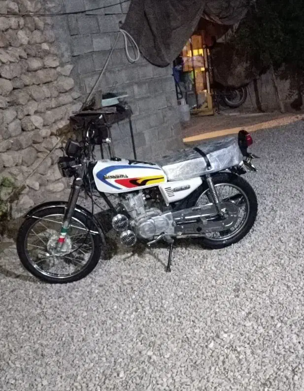 مدل 82 پلاک قدیم|موتورسیکلت|فلارد, |دیوار