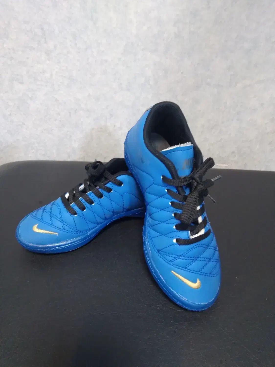 کتانی اسپرت و کتانی ورزشی|کفش و لباس بچه|رشت, باهنر|دیوار