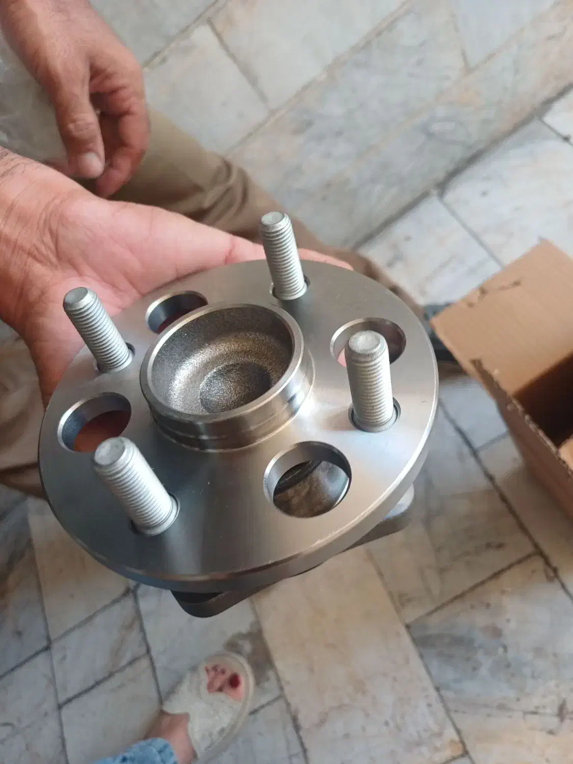 بلبرینگ چرخ عقب شاهین|قطعات یدکی و لوازم جانبی|تربت‌حیدریه, رضاشهر|دیوار