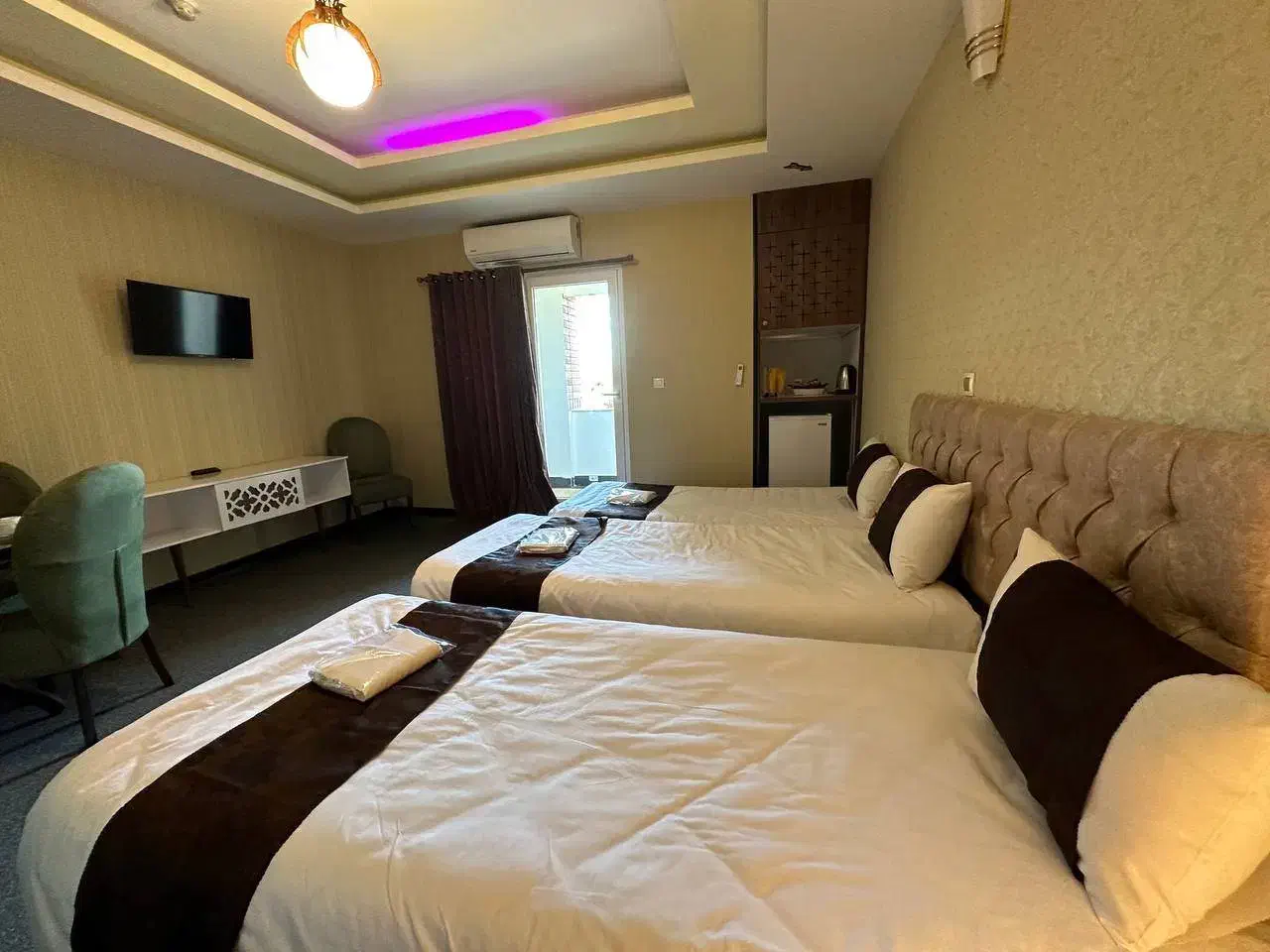 استخدام نیروی خدمات (خانه دار) و باریستا|استخدام سرایداری و نظافت|ساری, |دیوار