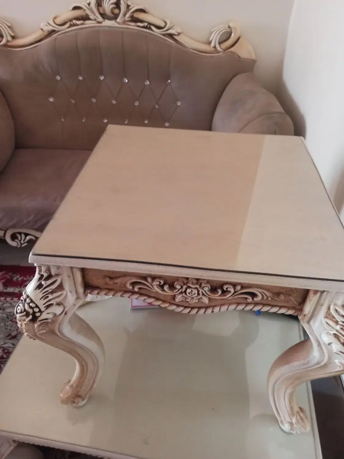 مبلمان|مبلمان خانگی و میز عسلی|کرج, ساسانی (قلمستان)|دیوار