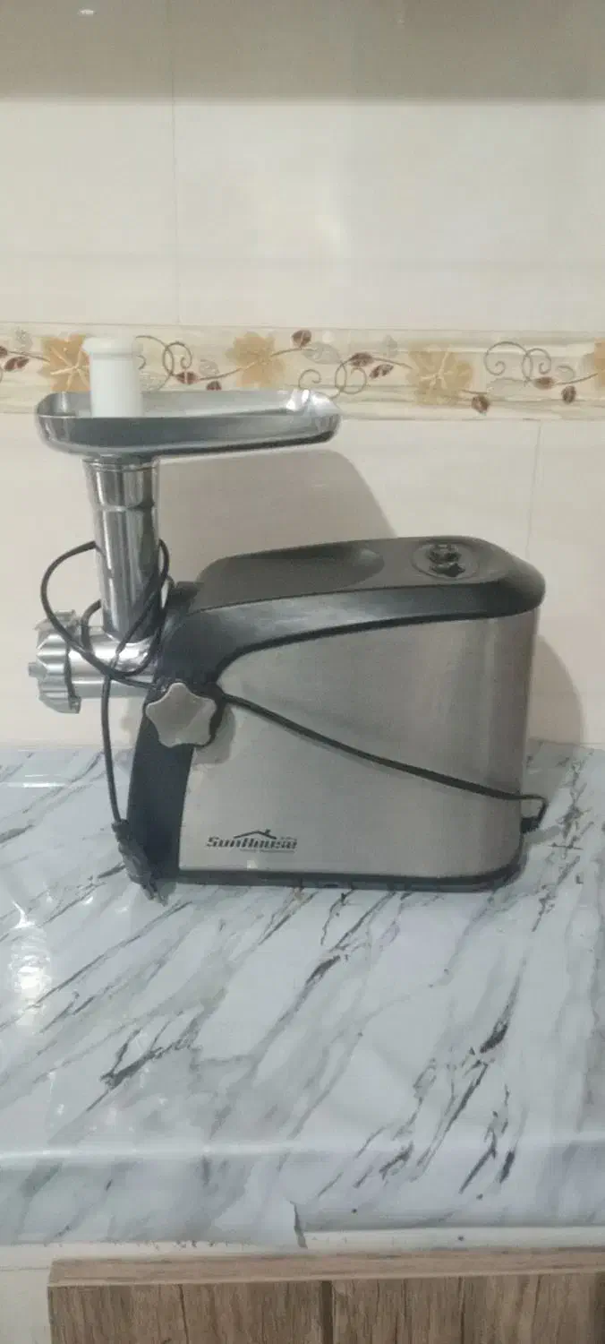 چرخ گوشت|خردکن، آسیاب، غذاساز|فیروزه, |دیوار