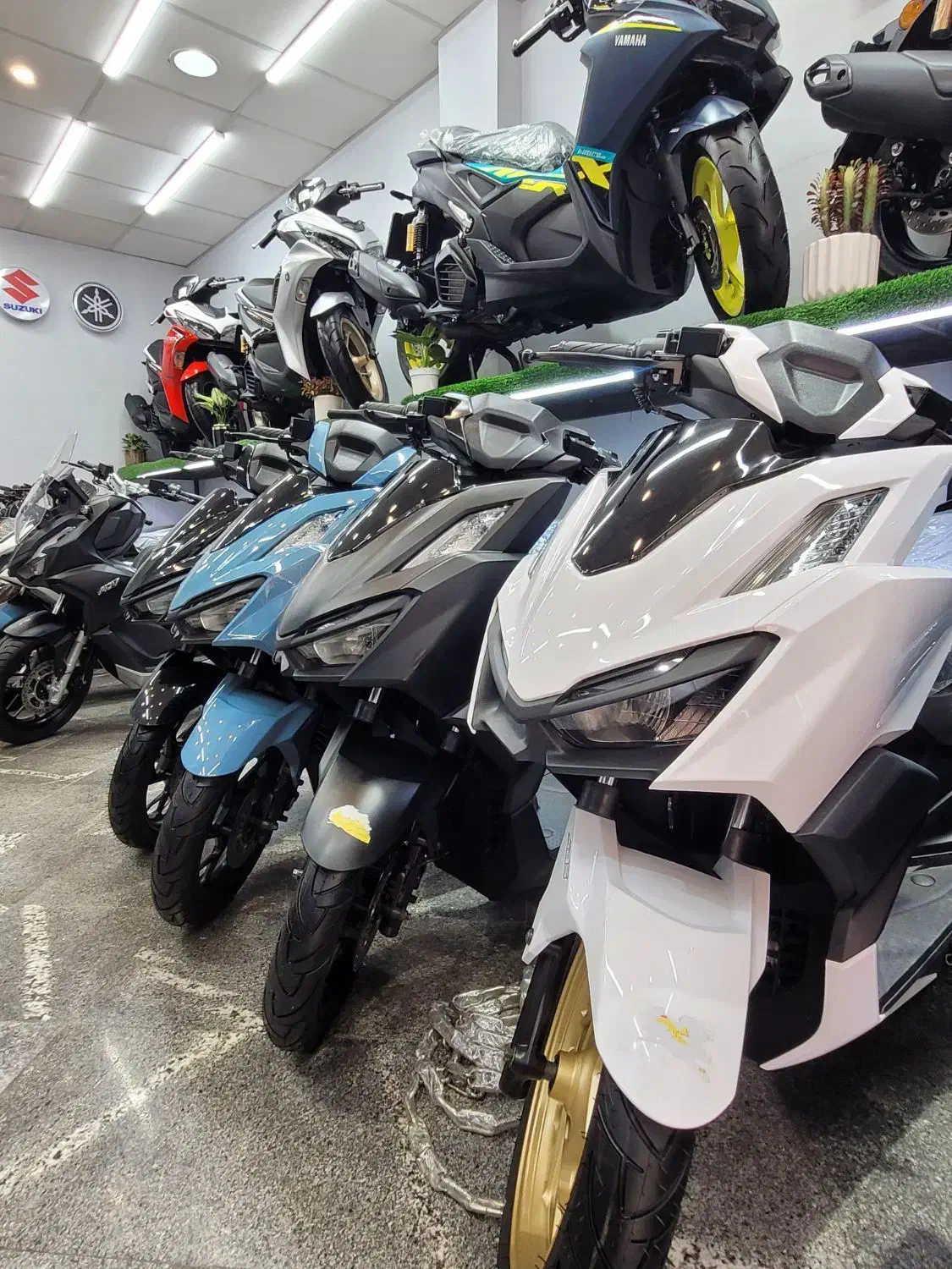 طرح کلیک ایروکس ویگو|موتورسیکلت|تهران, افسریه شمالی|دیوار