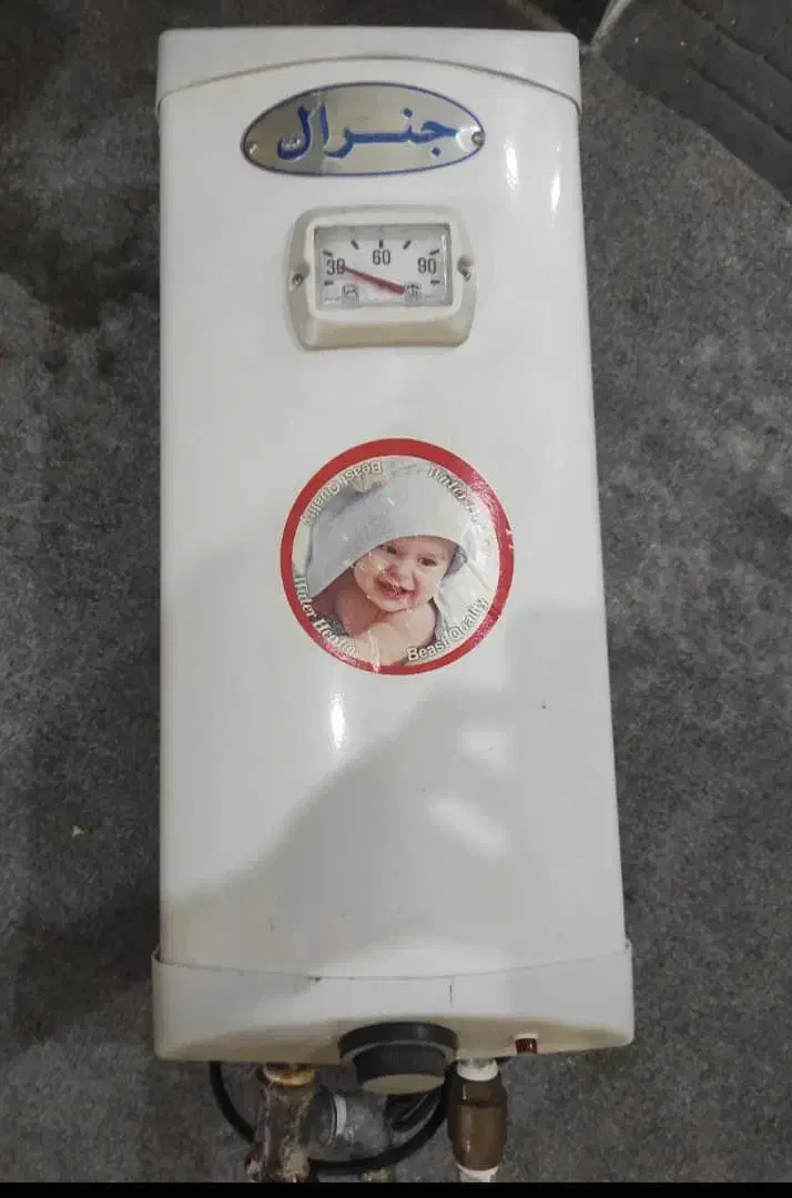 آبگرمکن دیواری 10 لیتری|آبگرمکن، پکیج، شوفاژ|بوشهر, |دیوار