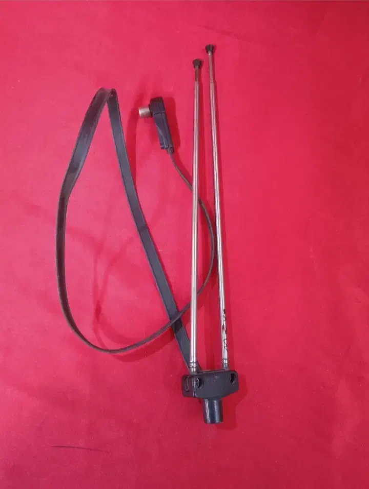 آنتن گیرنده تلوزیون و رادیو.(نوستالژی)|صوتی و تصویری|جهرم, |دیوار