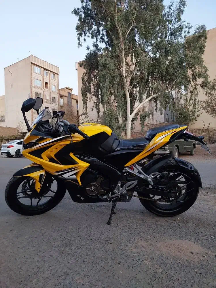 rs200|موتورسیکلت|تهران, مشیریه|دیوار