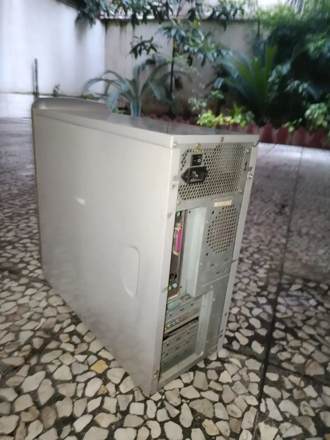 فروش کامپیوتر اداری به همراه مانیتور LG و بلندگو|رایانه رومیزی|بابل, |دیوار