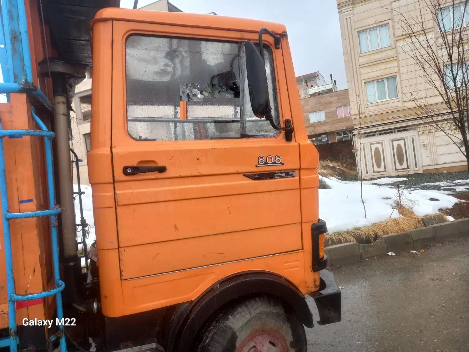 خاور۸۰۸باری مدل۸۳|خودرو سنگین|مریوان, |دیوار