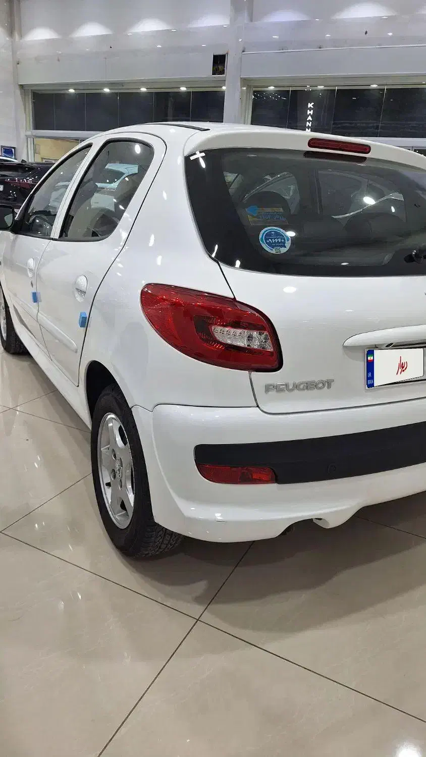 207 اتومات ۴۰۳|خودرو سواری و وانت|شیراز, فرهنگ شهر|دیوار