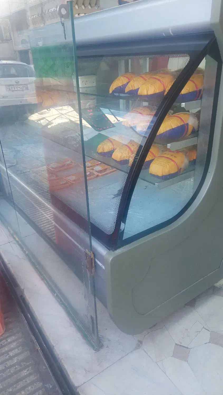 به یک نیروی کار با تجربه در مرغ فروشی نیاز داریم|استخدام خدمات فروشگاه و رستوران|گرگان, |دیوار