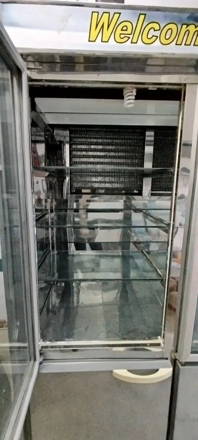 یخچال مغازه ایستاده ۶درب و یخچال بستنی صندوقی|فروشگاه و مغازه|زنجان, |دیوار