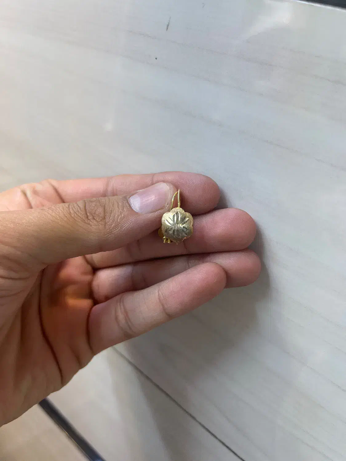 گوشواره|جواهرات|تربت جام, المهدی|دیوار