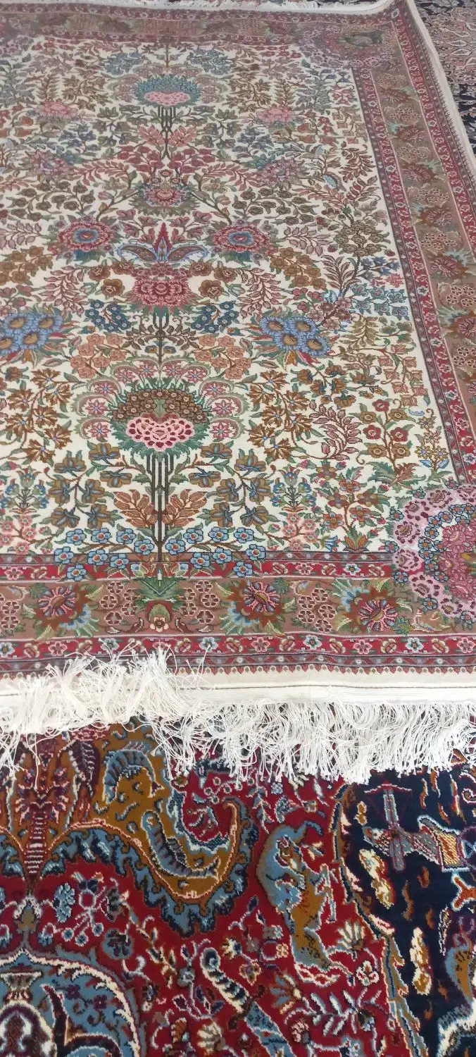 فروش فرش دستباف ابریشم کار شده|فرش|همدان, |دیوار