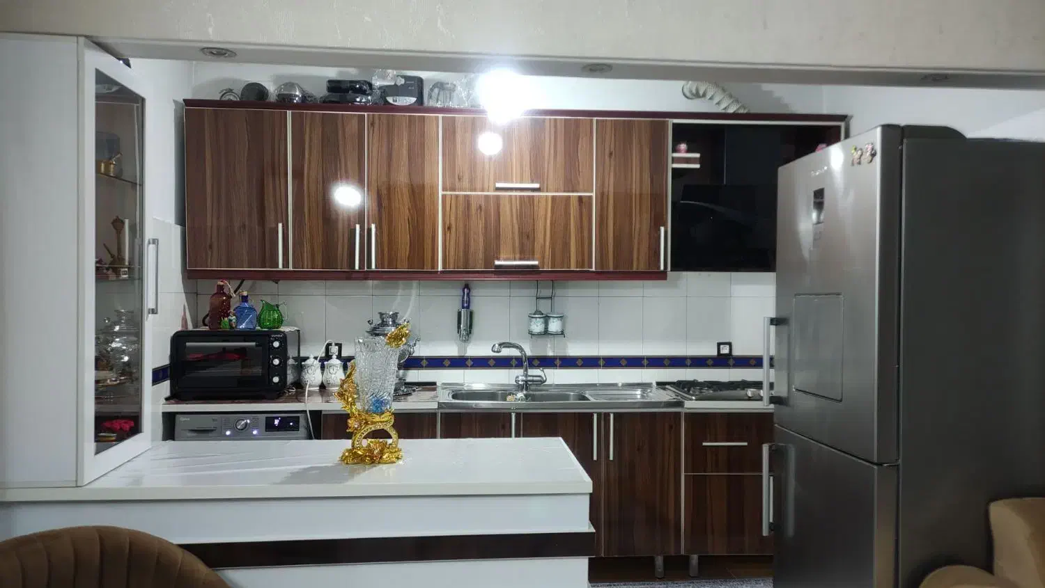 ساختمان درسه طبقه|فروش آپارتمان|نسیم‌شهر, |دیوار