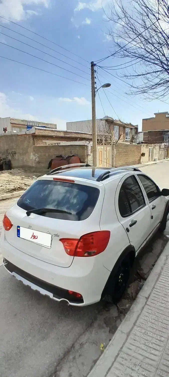 کوییک r مدل 1402|خودرو سواری و وانت|ارومیه, |دیوار