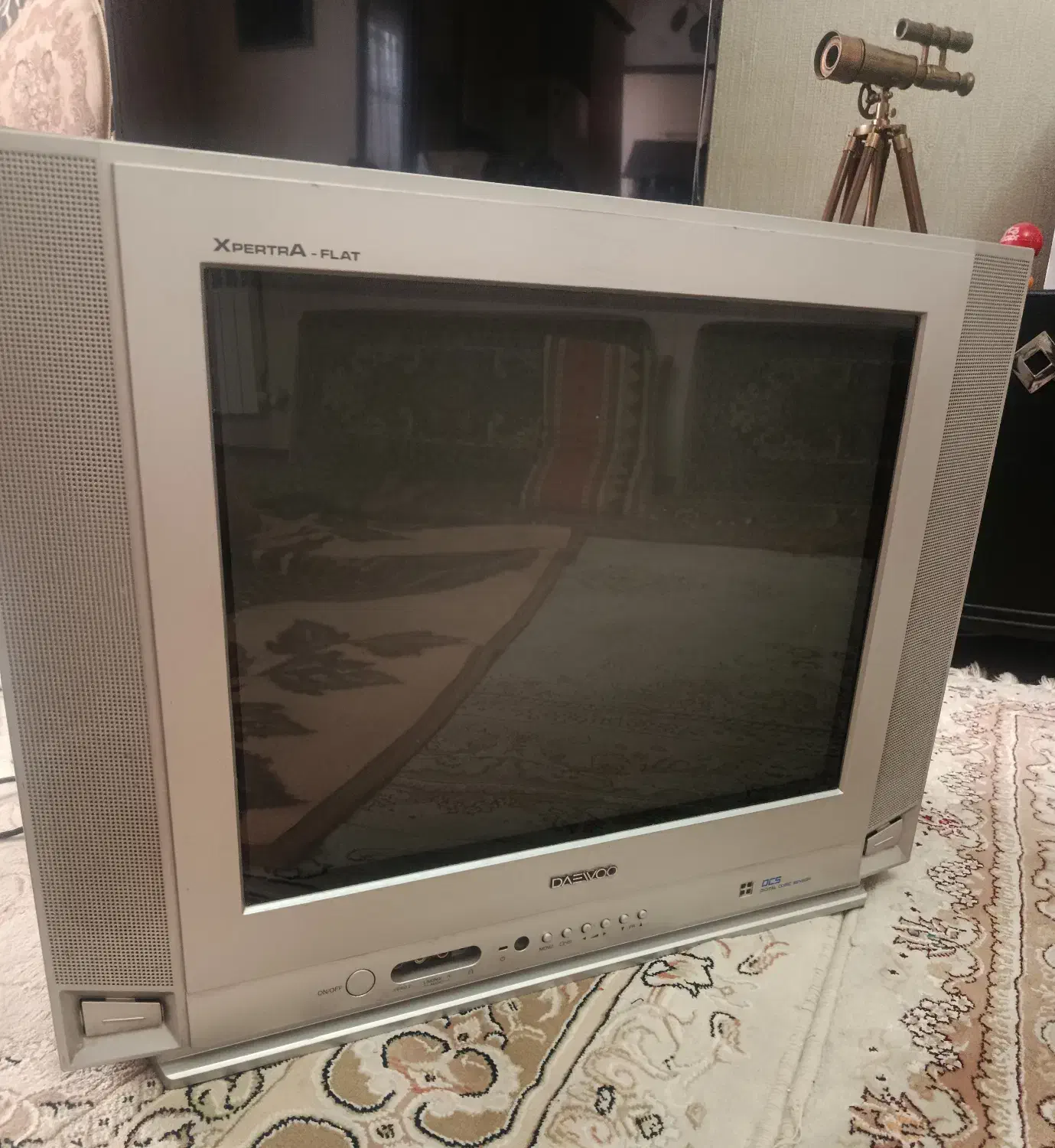 تلویزیون ۲۱ اینچ فلت|تلویزیون و پروژکتور|سهند, |دیوار