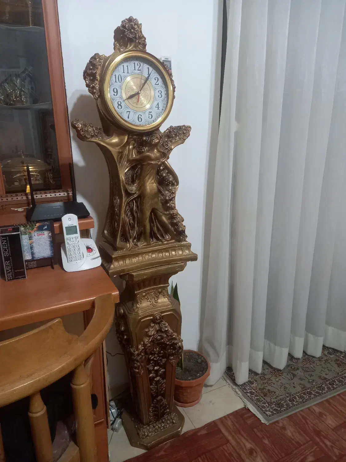 ساعت ایستاده|ساعت دیواری و تزئینی|سلمان‌شهر, |دیوار