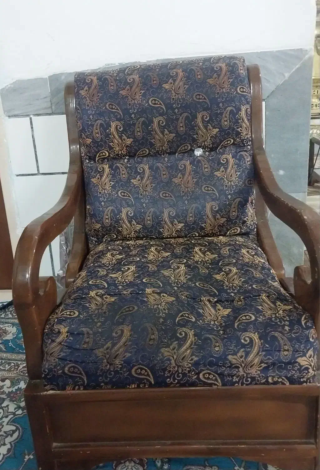 مبل ۷ نفره|مبلمان خانگی و میز عسلی|گلپایگان, |دیوار