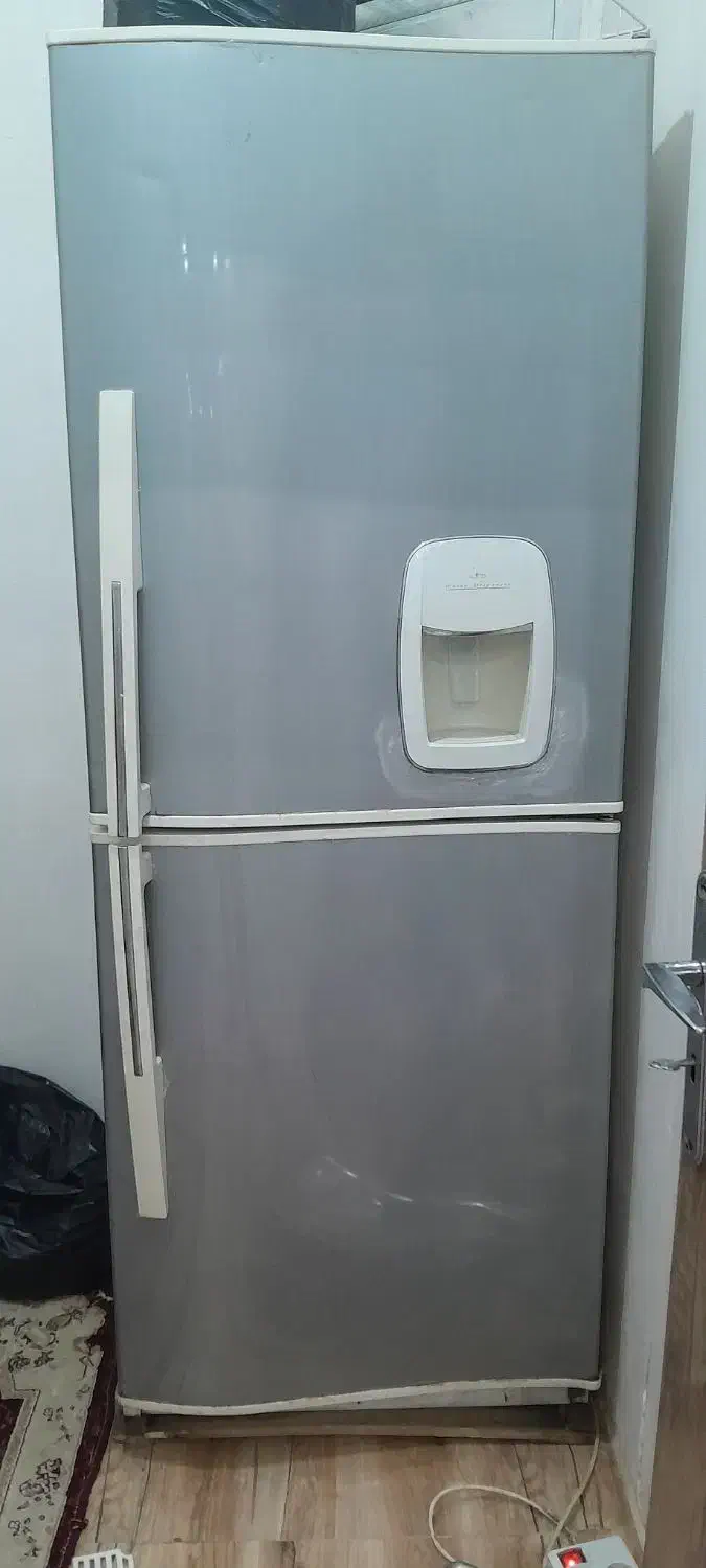 یخچال|یخچال و فریزر|رباطکریم, حصار مهتر|دیوار