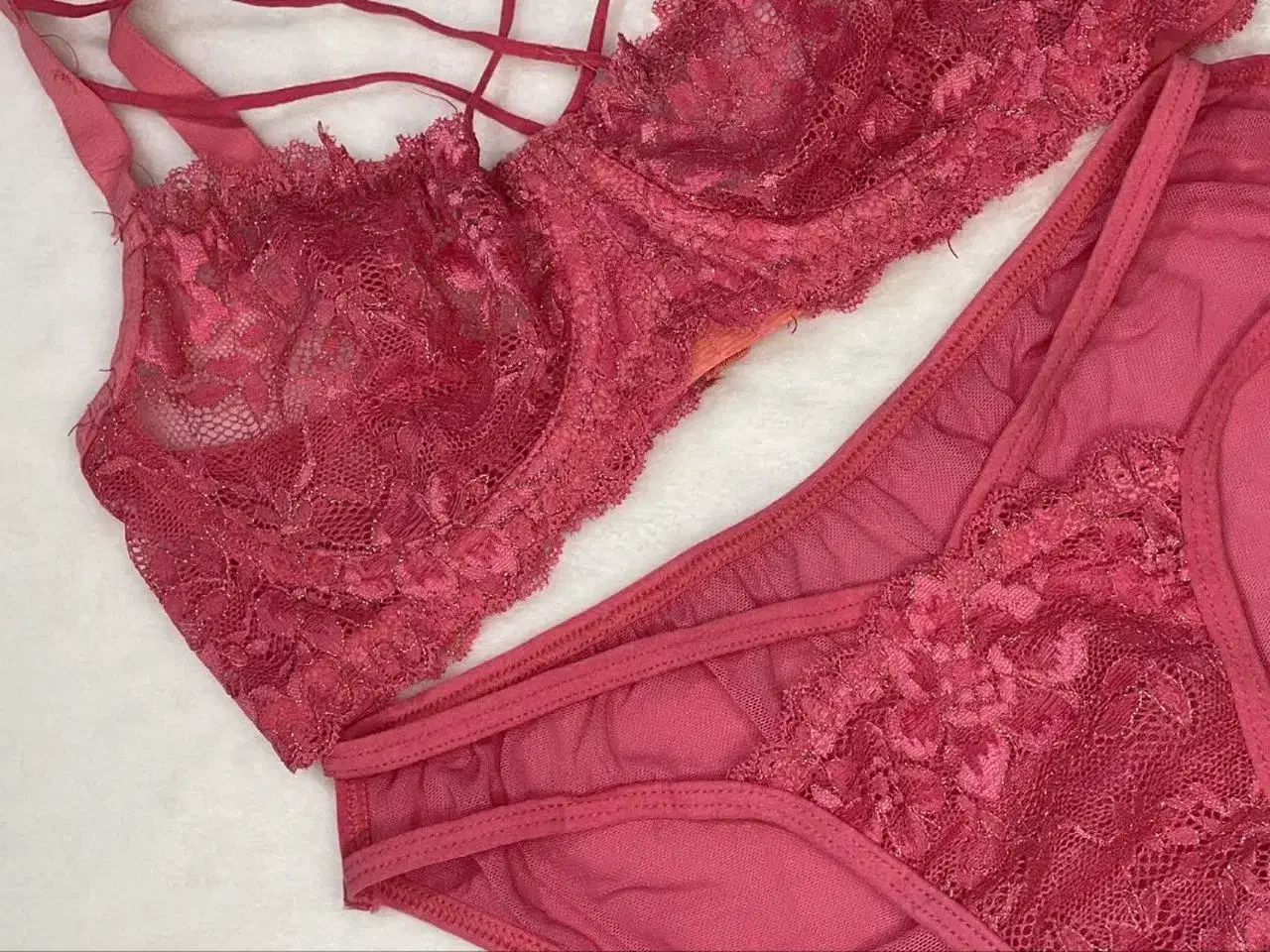 تخفیف ویژه لباس زیر برای روز زن|لباس|قم, پردیسان|دیوار