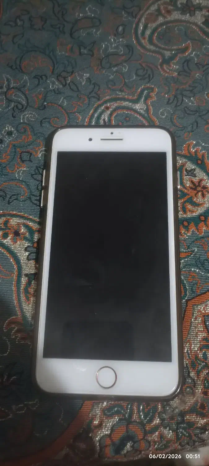 آیفون 8پلاس|موبایل|خمینی‌شهر, |دیوار