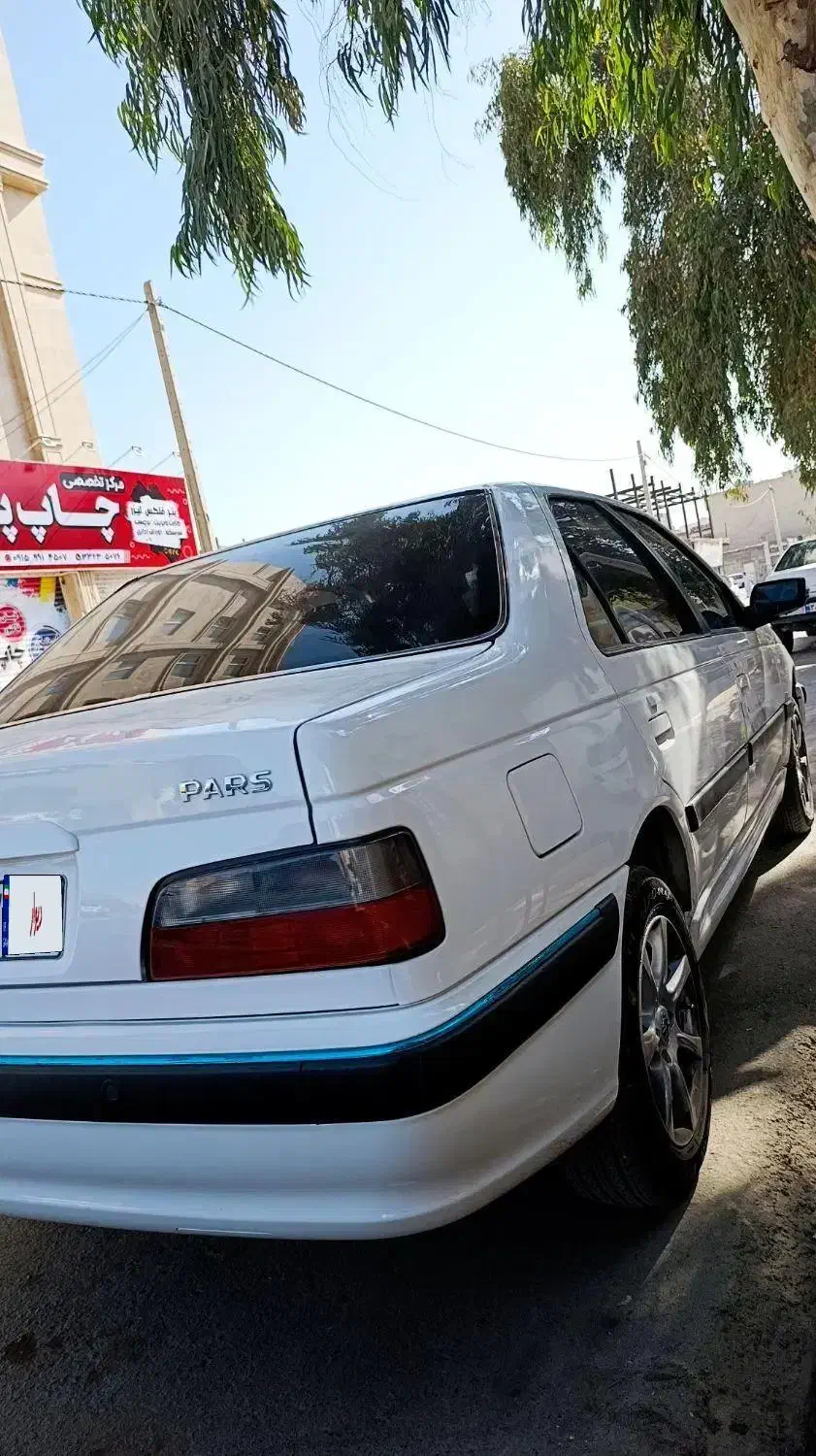 پارس اخر ۴۰۲ نیم فول|خودرو سواری و وانت|زاهدان, |دیوار