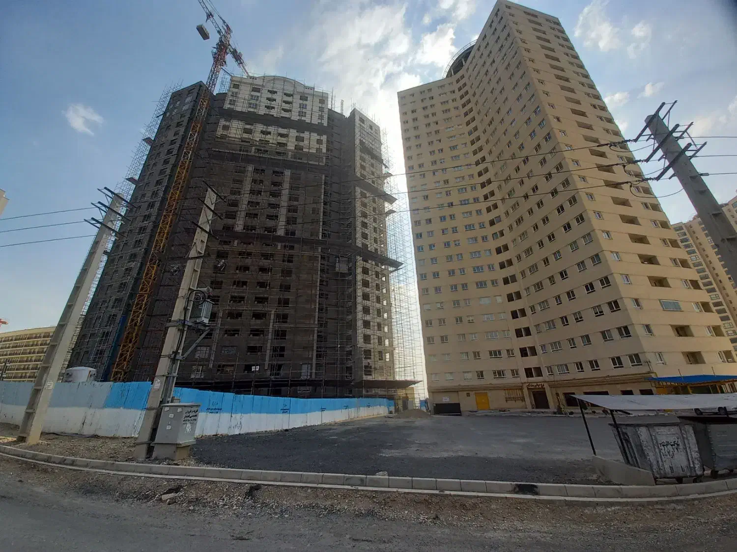 معاوضه پیشفروش آپارتمان/ویلا یا خودروی مدل بالا|فروش آپارتمان|شهریار, شهریار|دیوار